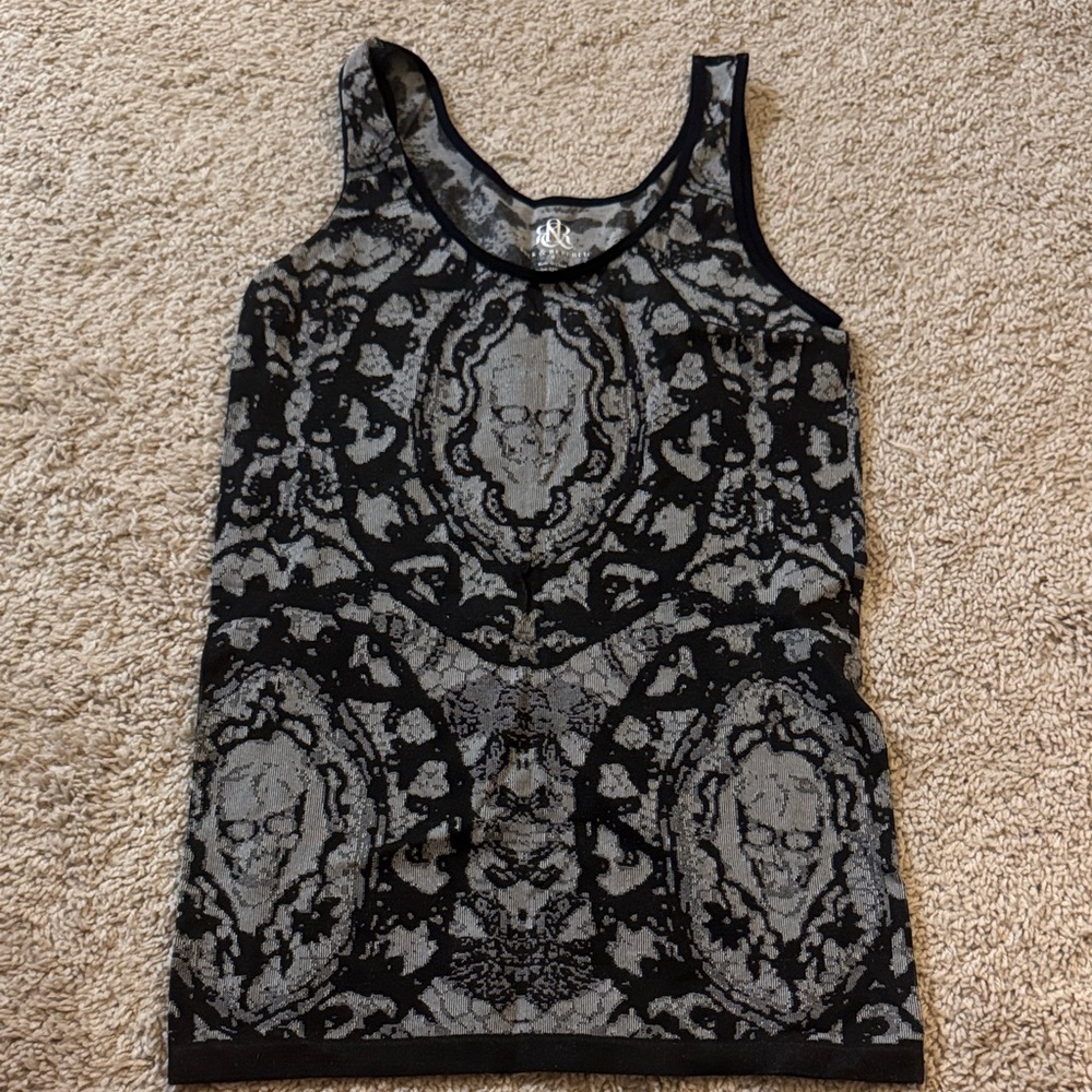 Rock & Republic Black and Gray Skull Pattern Tank Top